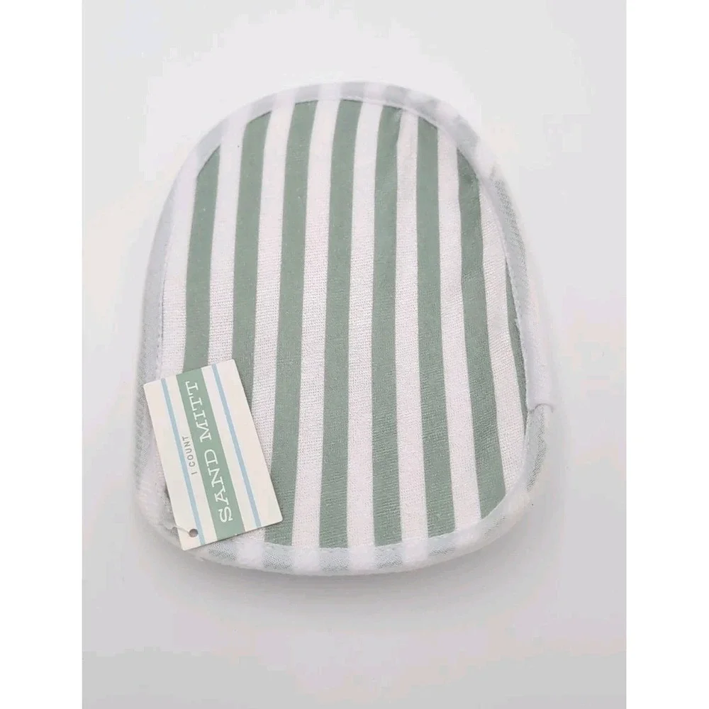 green white striped Target bullseye's Sand Mitt